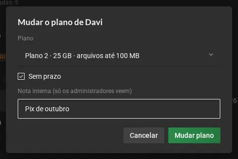 O diálogo Mudar plano: a lista dos planos com o espaço e o maior arquivo de cada um, a escolha do prazo e a nota interna.